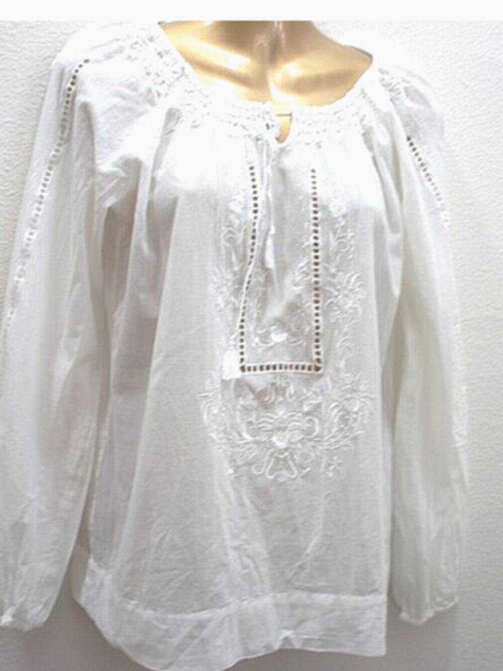 Cabi Vintage White Peasant Top size M